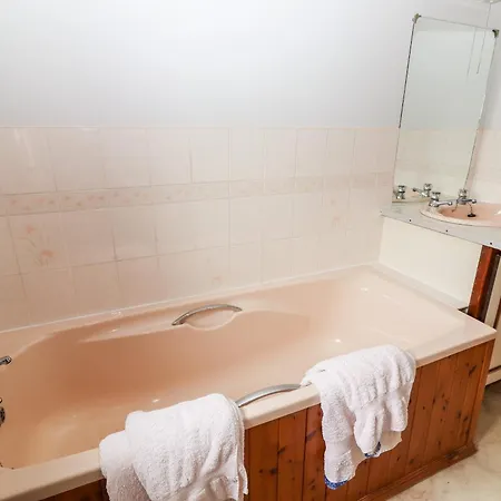 Lyreboy Holiday home *