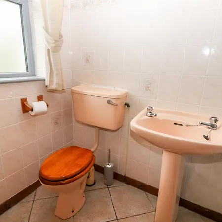 Holiday home Lyreboy